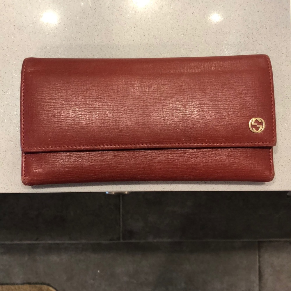 Gucci wallet